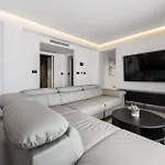 Luxury Luka Baška Voda