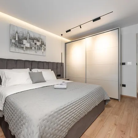 Apartman Luxury Luka Baska Voda