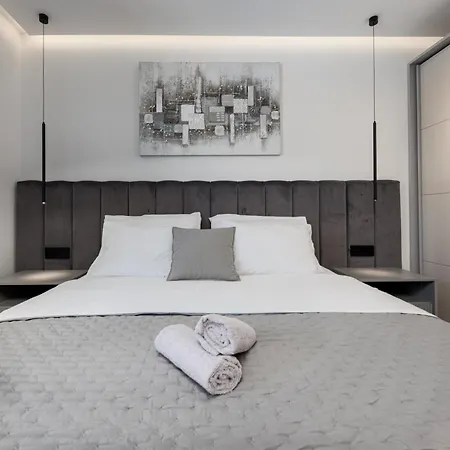 Luxury Luka Apartman *